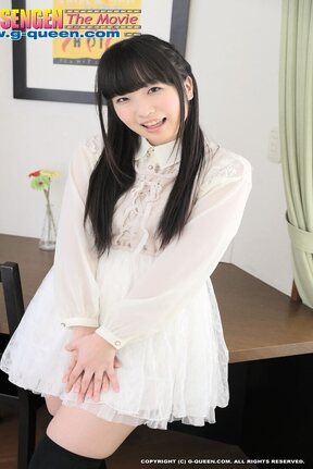 Cutie Kokomi Shiozaki strips white dress in knee high stockings
