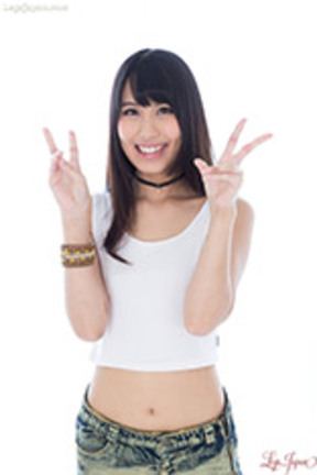 Kotomi Shinosaki strips short skirt and shows shaved pussy